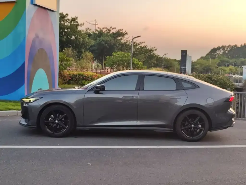 Changan UNI-V 2022 из CN, фото 4