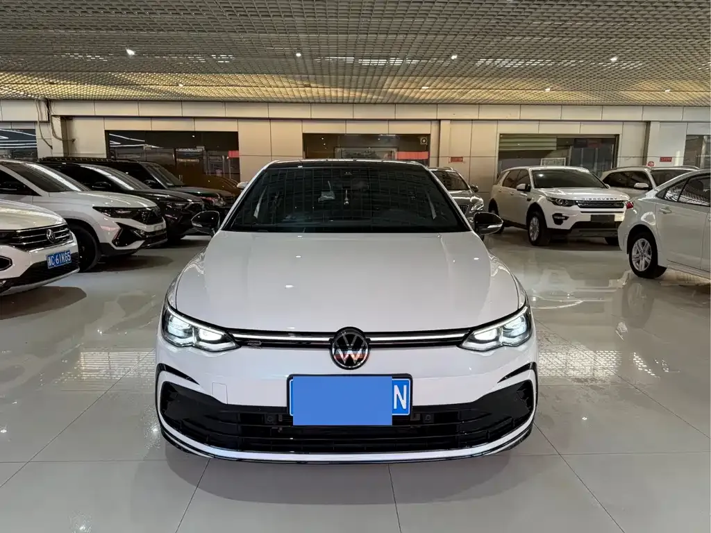 Volkswagen Golf — фото 2