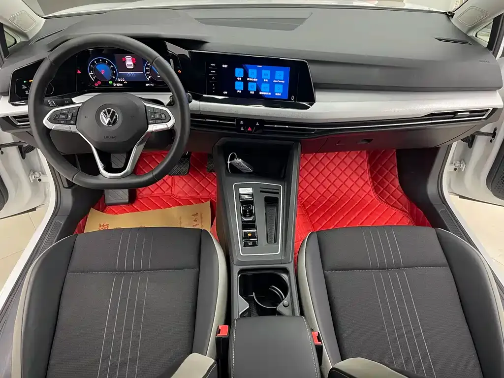 Volkswagen Golf 2022 из CN, фото 9