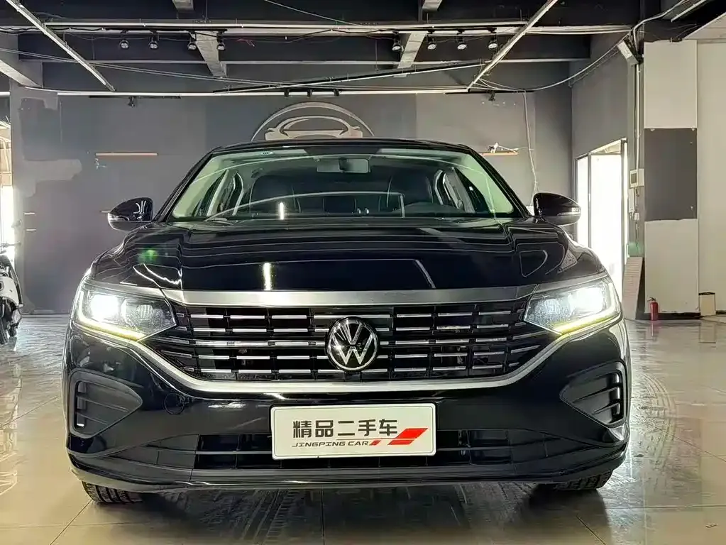 Volkswagen Passat — фото 2