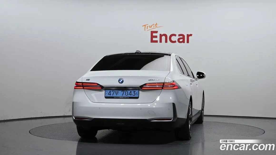 BMW i5 2024 из KR, фото 4