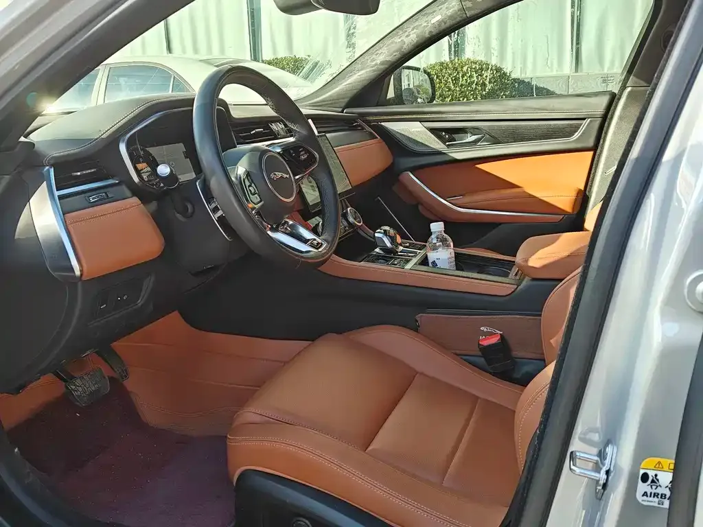 Jaguar XFL 2024 из CN, фото 3