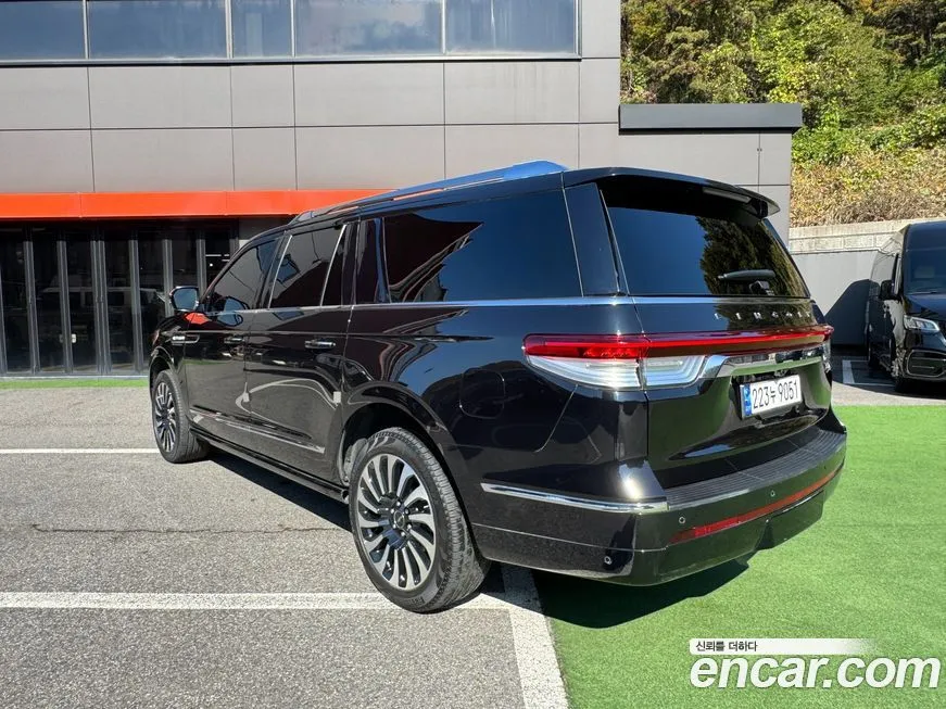 Lincoln Navigator 2022 из KR, фото 2