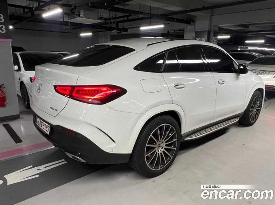 Mercedes-Benz GLE-Class — фото 6