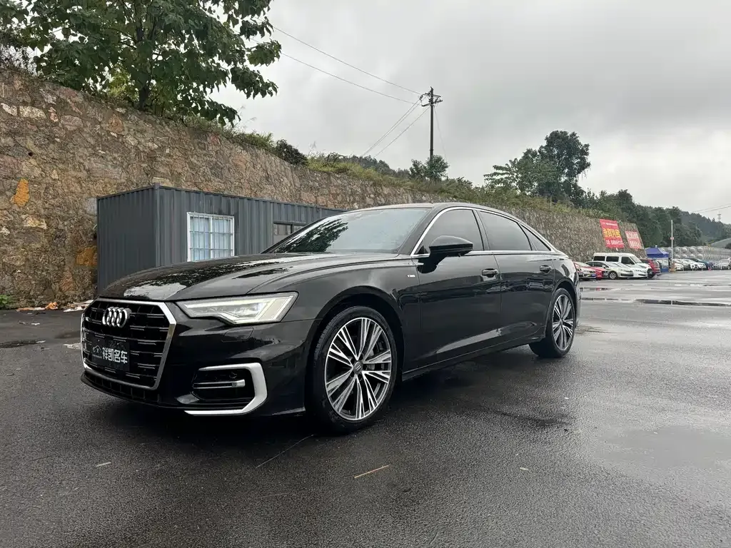 Audi A6L 2023 из CN, фото 1
