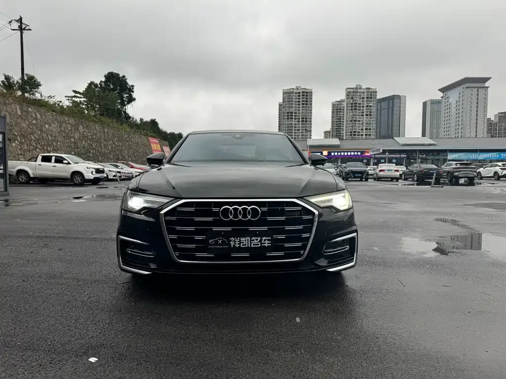 Audi A6L 2023 из CN, фото 2