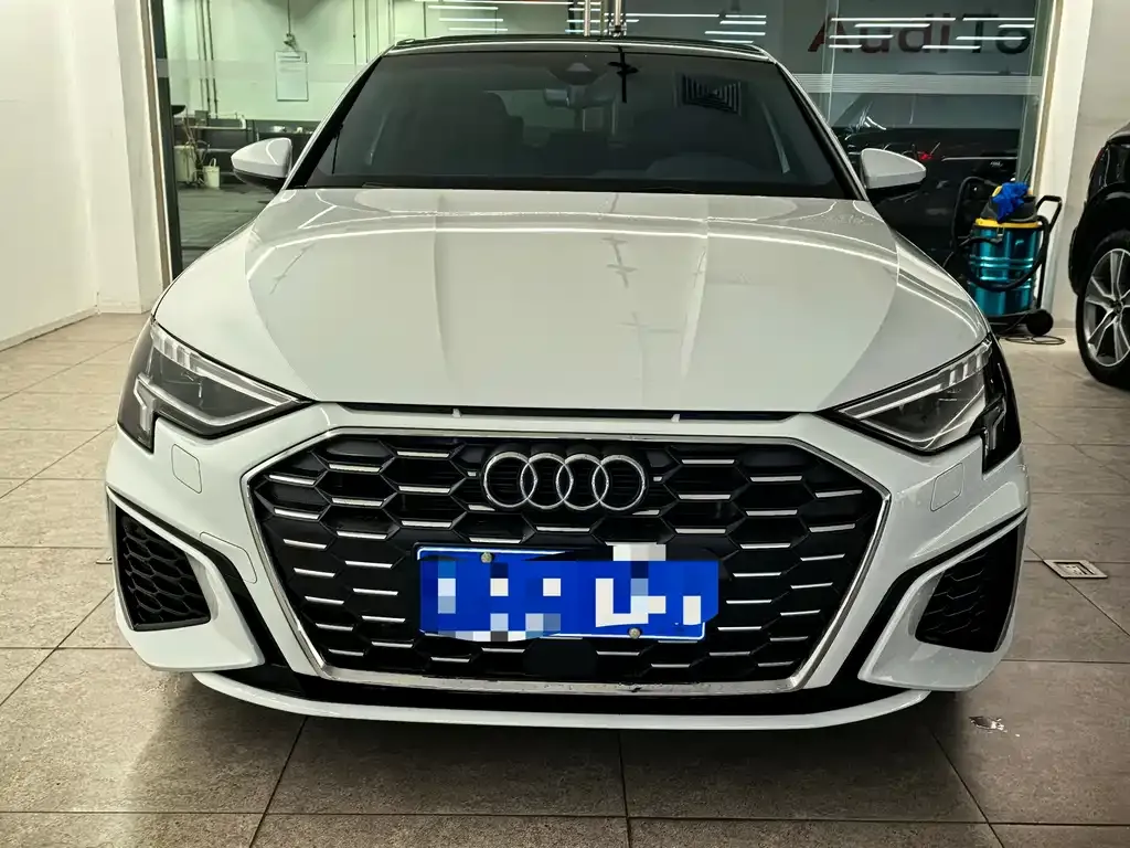 Audi A3 — фото 2