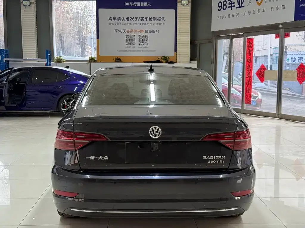 Volkswagen Sagitar 2022 из CN, фото 5