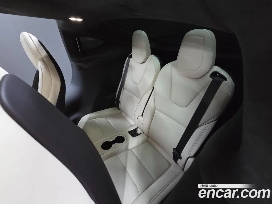 Tesla Model X 2023 из KR, фото 10