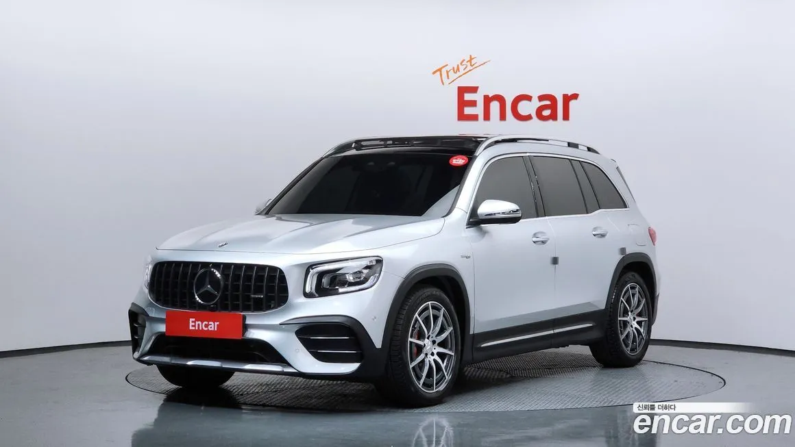 Mercedes-Benz GLB-Class — фото 1