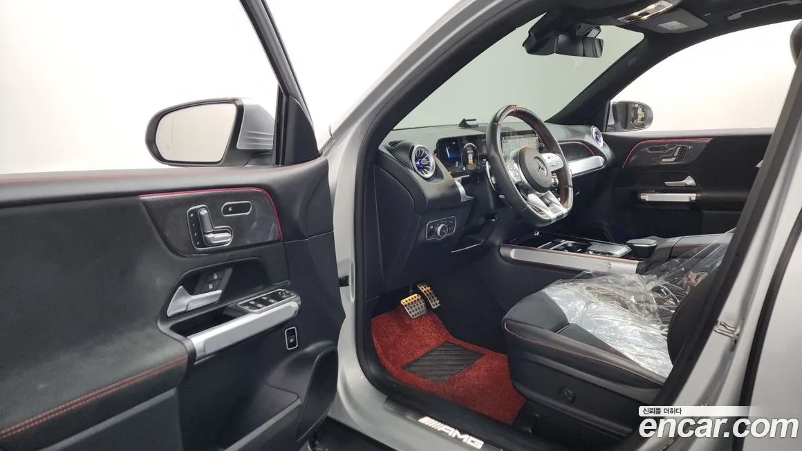 Mercedes-Benz GLB-Class — фото 10