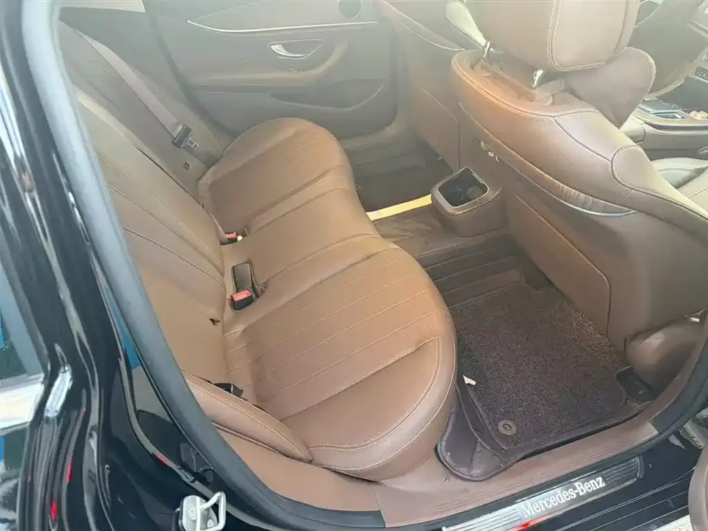 Mercedes-Benz E-Class 2021 из CN, фото 2