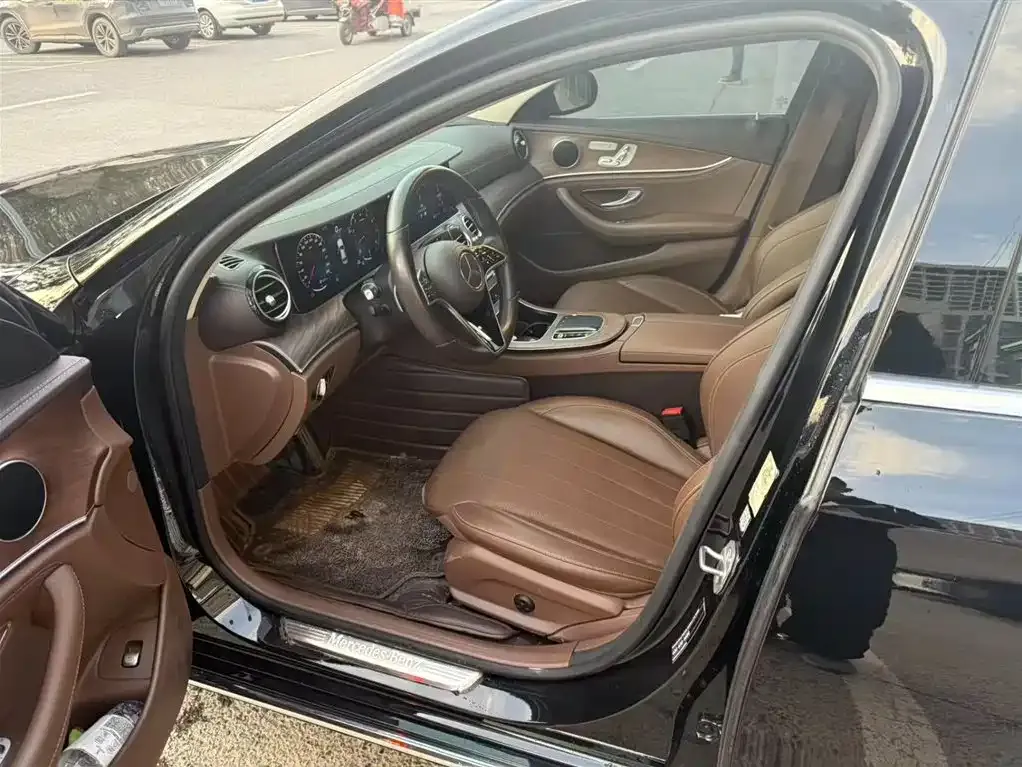 Mercedes-Benz E-Class 2021 из CN, фото 5