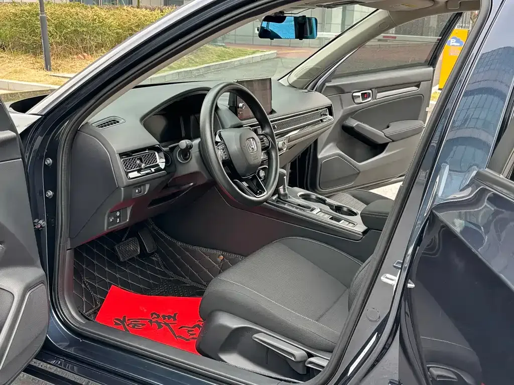 Honda Civic — фото 5