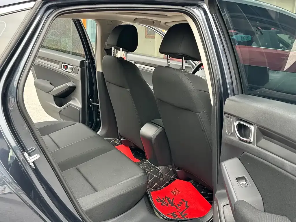 Honda Civic — фото 8