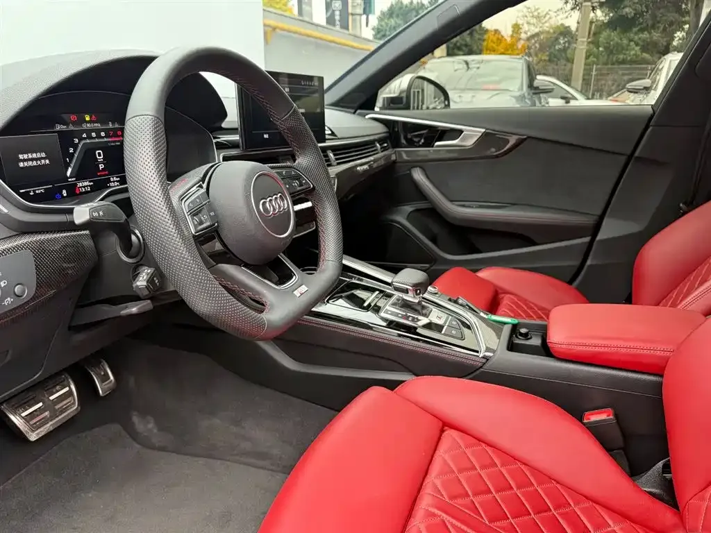 Audi S4 2024 из CN, фото 6