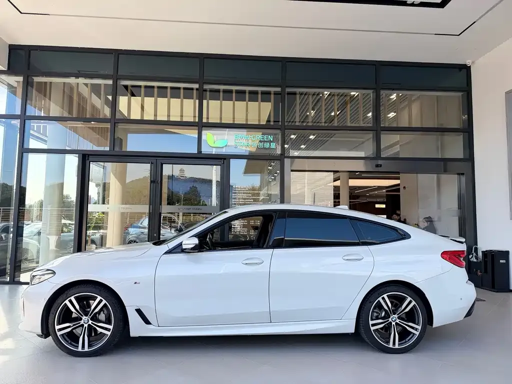 BMW 6 Series GT 2024 из CN, фото 2