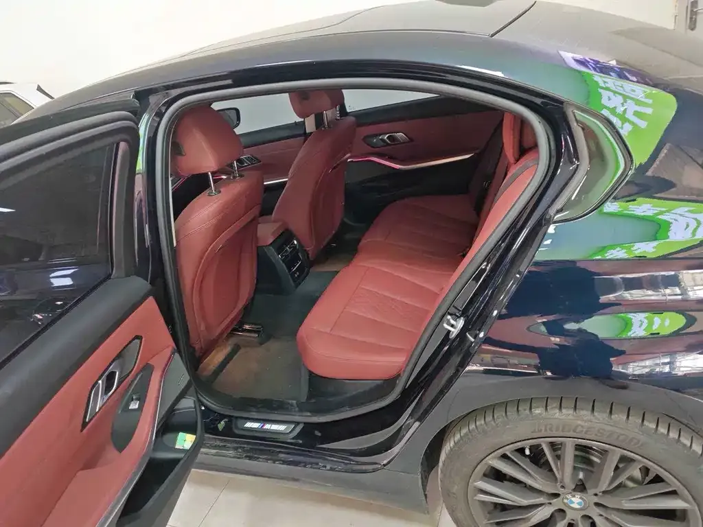BMW 3 Series 2024 из CN, фото 6