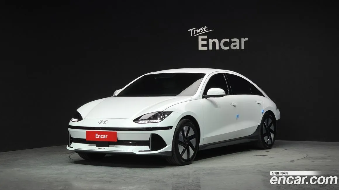 Hyundai Ioniq6 — фото 1
