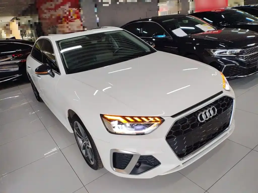 Audi A4L 2021 из CN, фото 4