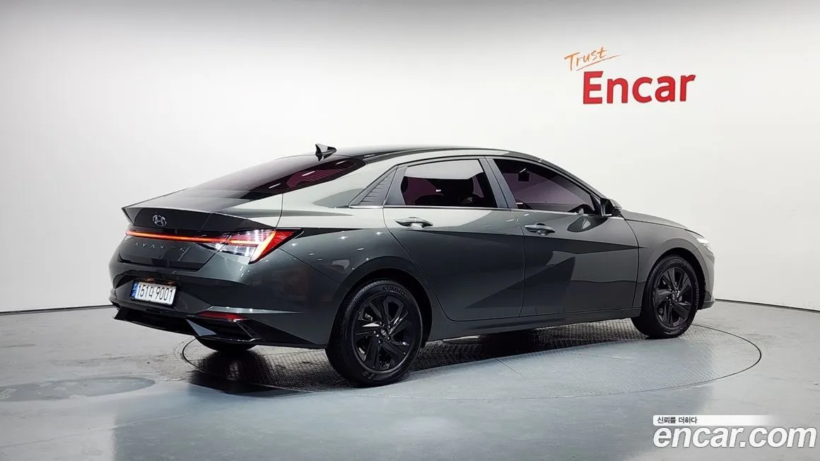 Hyundai AVANTE 2021 из KR, фото 2