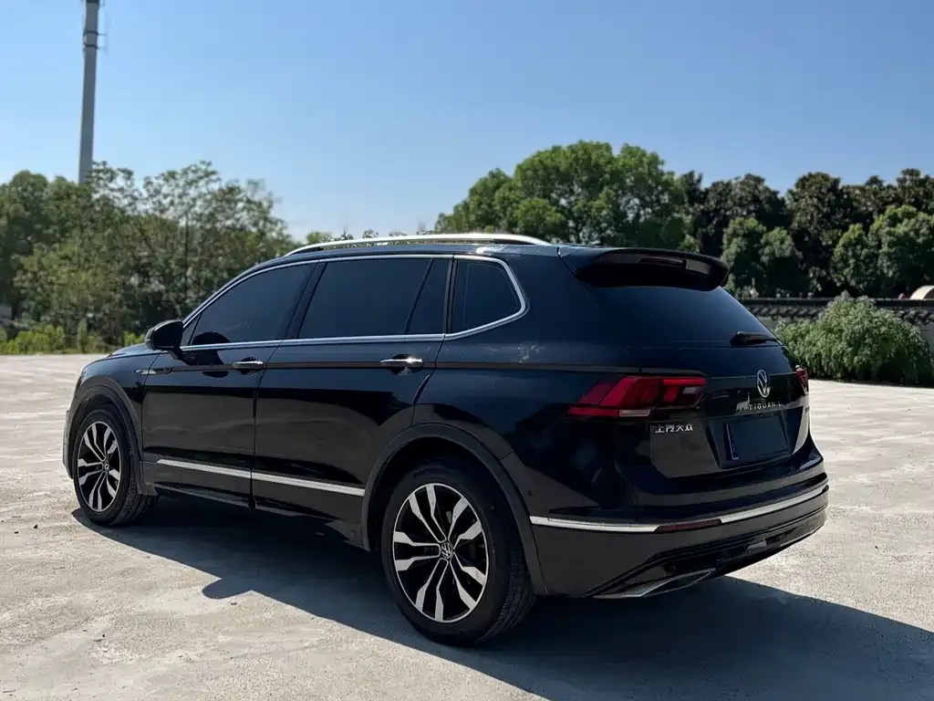 Volkswagen Tiguan L 2021 из CN, фото 9