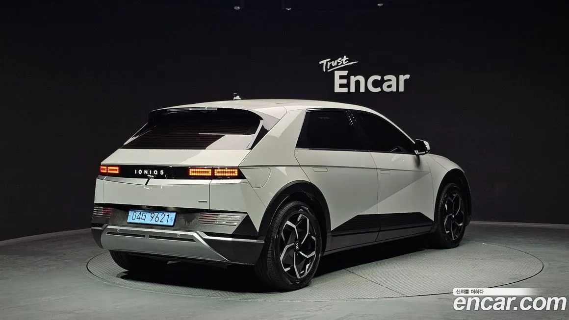 Hyundai Ioniq5 — фото 2