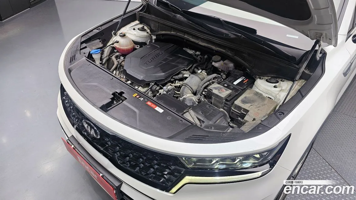 Kia Sorento — фото 6