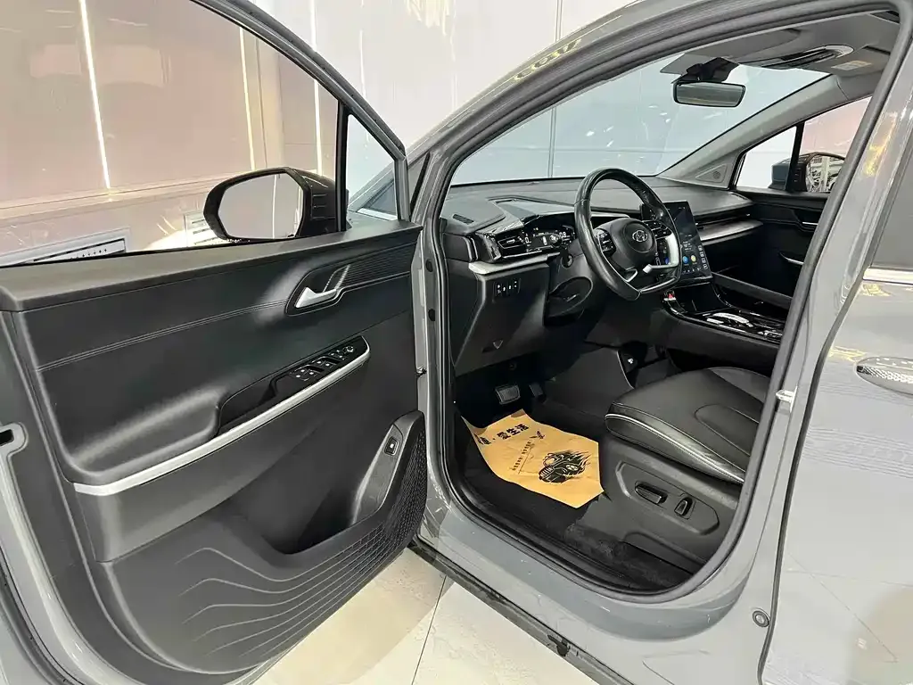 Hyundai Custo — фото 7