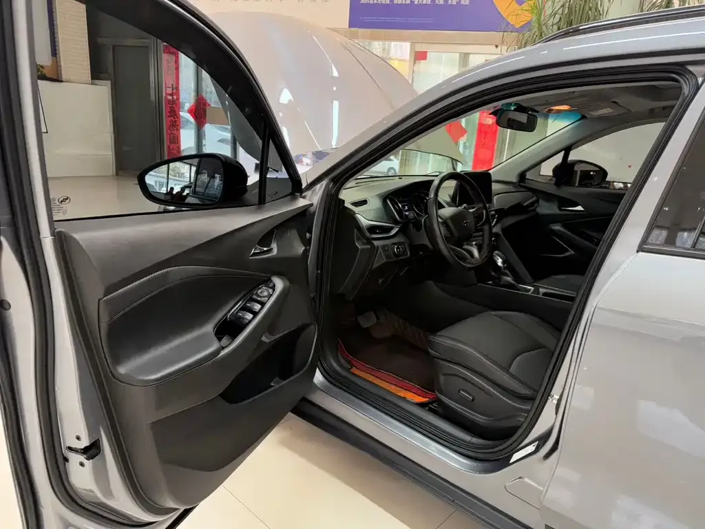 Chevrolet Volando 2021 из CN, фото 8