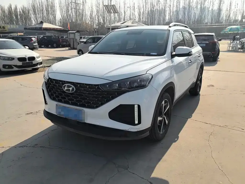 Hyundai ix35 — фото 1