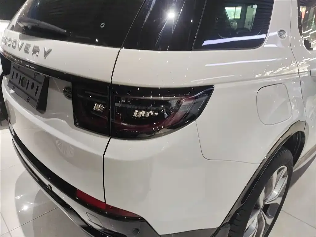 Land Rover Discovery Sport — фото 8