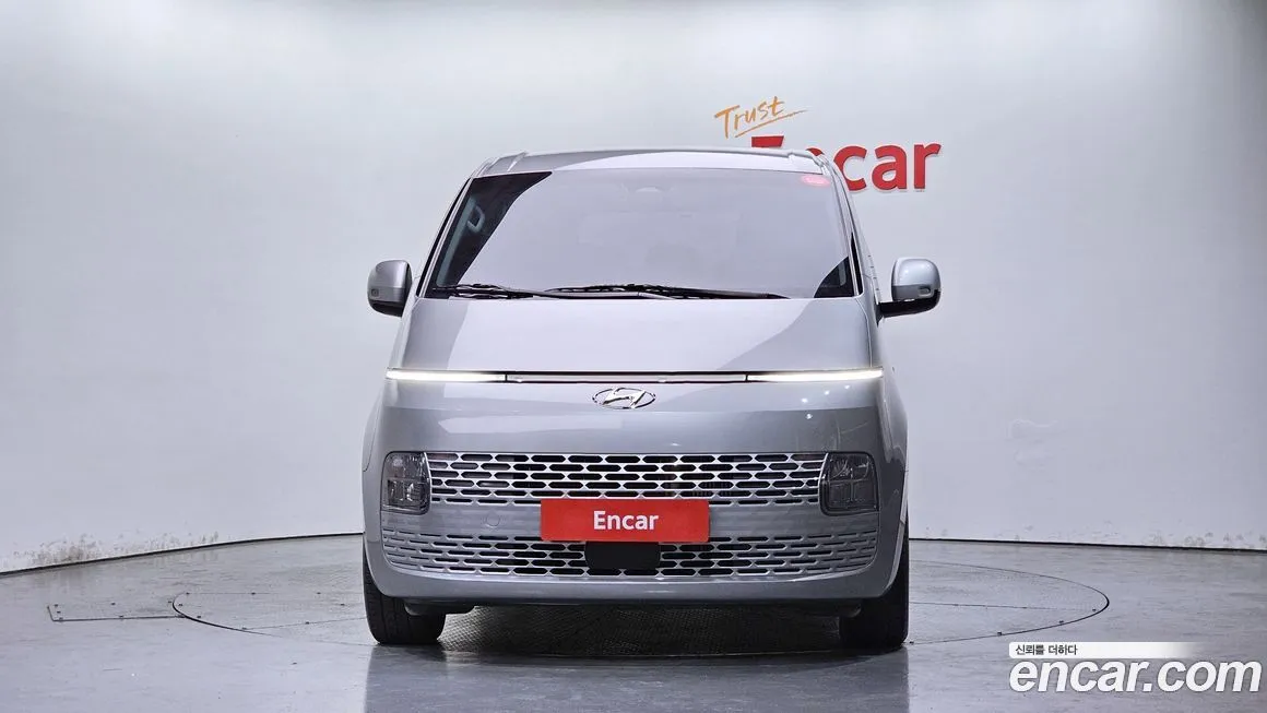 Hyundai Staria 2023 из KR, фото 3