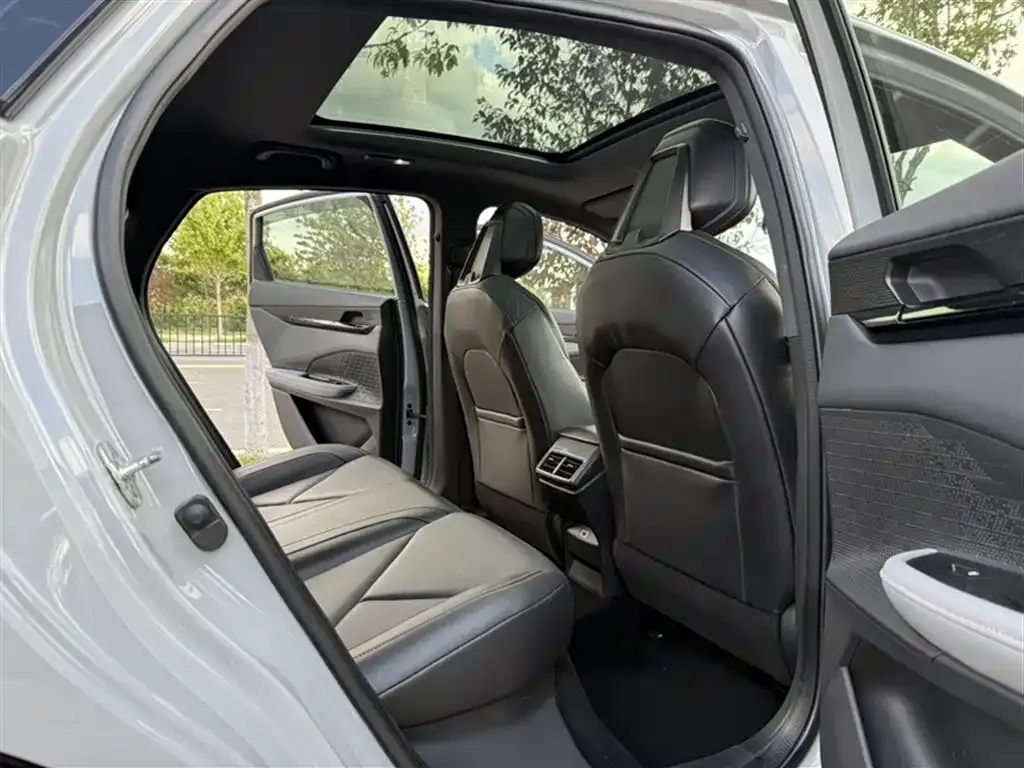 Changan UNI-V 2022 из CN, фото 6