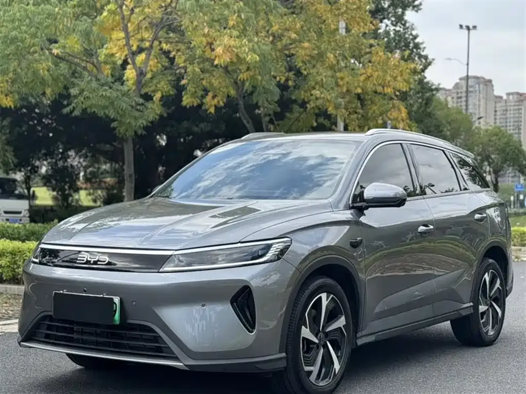 BYD Seal 05 DM-i — фото 1