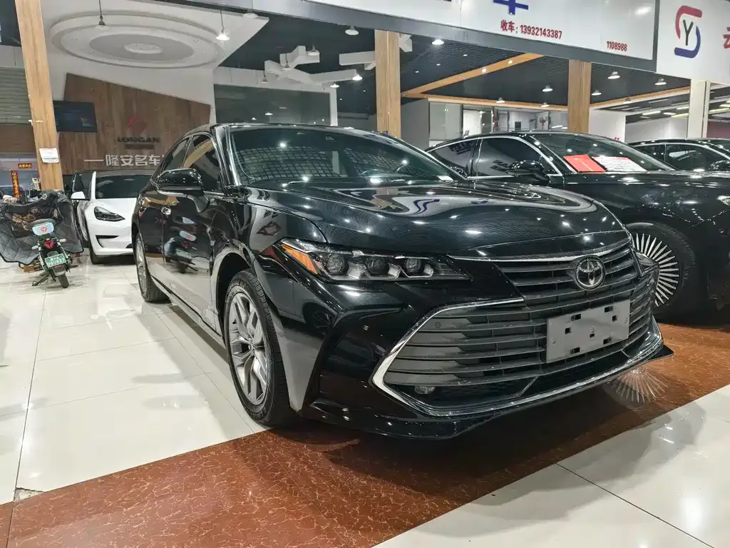Toyota Avalon 2022 из CN, фото 3