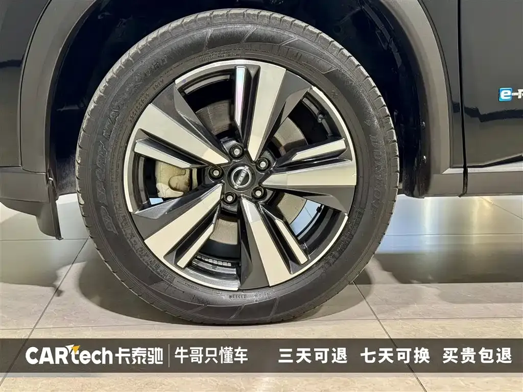 Nissan X-Trail — фото 10