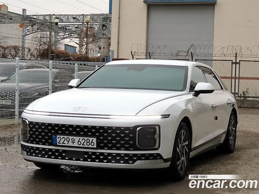 Hyundai Grandeur 2024 из KR, фото 2