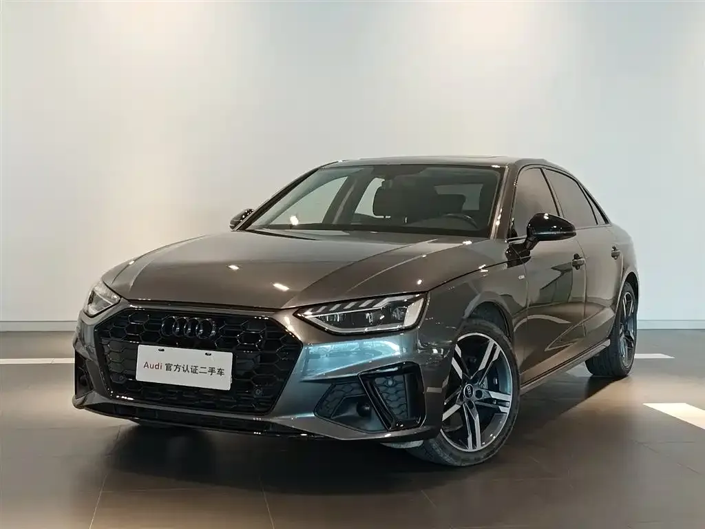 Audi A4L 2022 из CN, фото 1