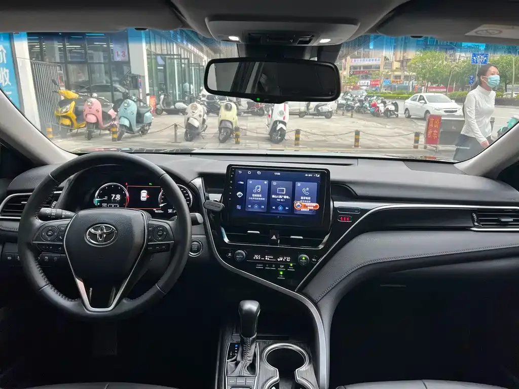 Toyota Camry 2022 из CN, фото 10