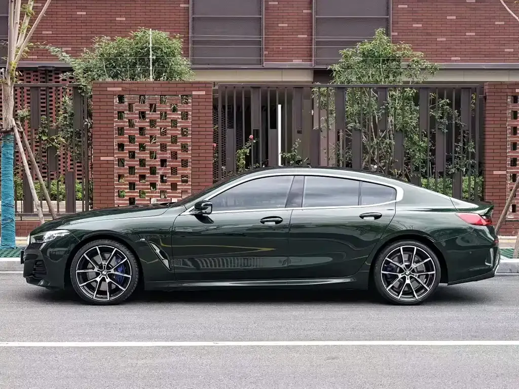 BMW 8 Series 2024 из CN, фото 2