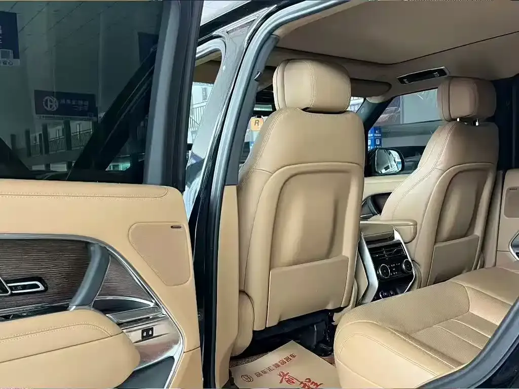 Land Rover Range Rover 2022 из CN, фото 7