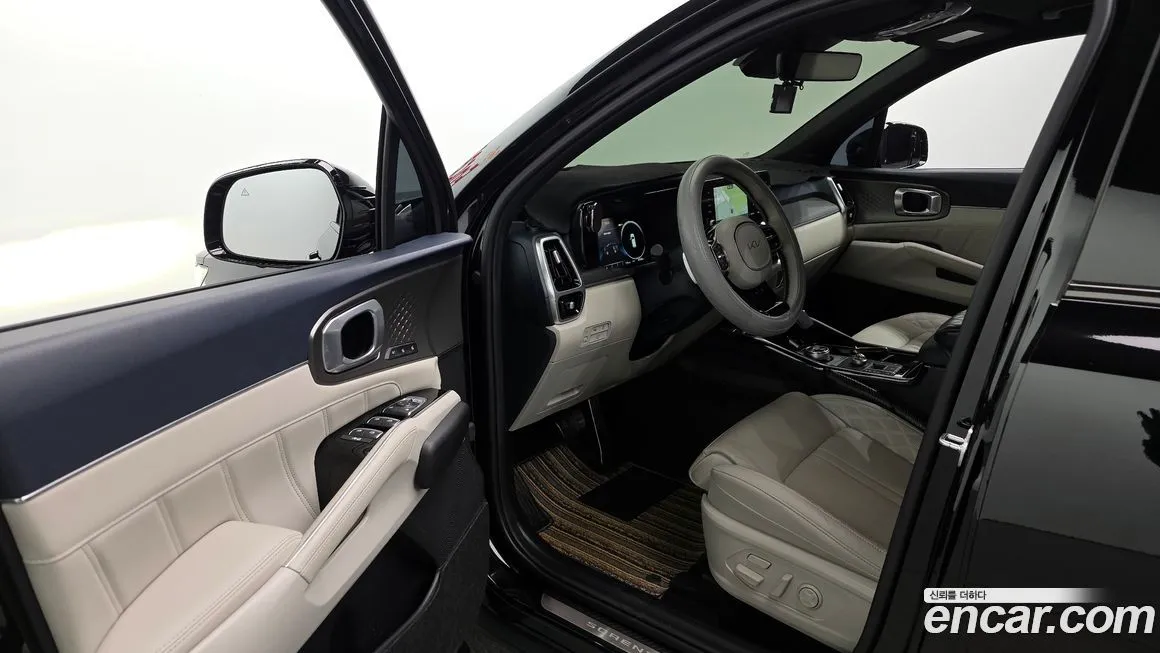 Kia Sorento — фото 10
