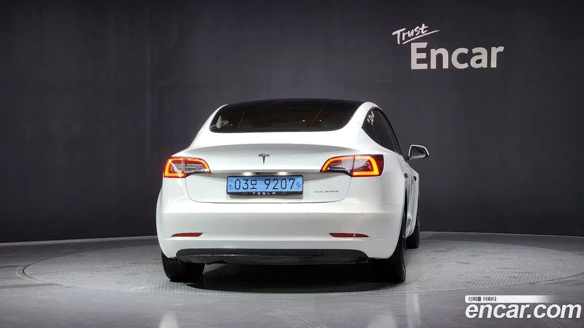 Tesla Model 3 2022 из KR, фото 4