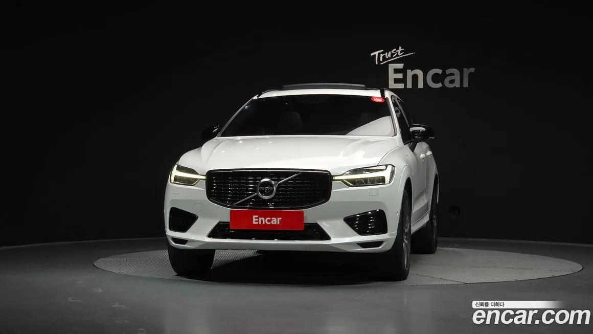 Volvo XC60 — фото 3