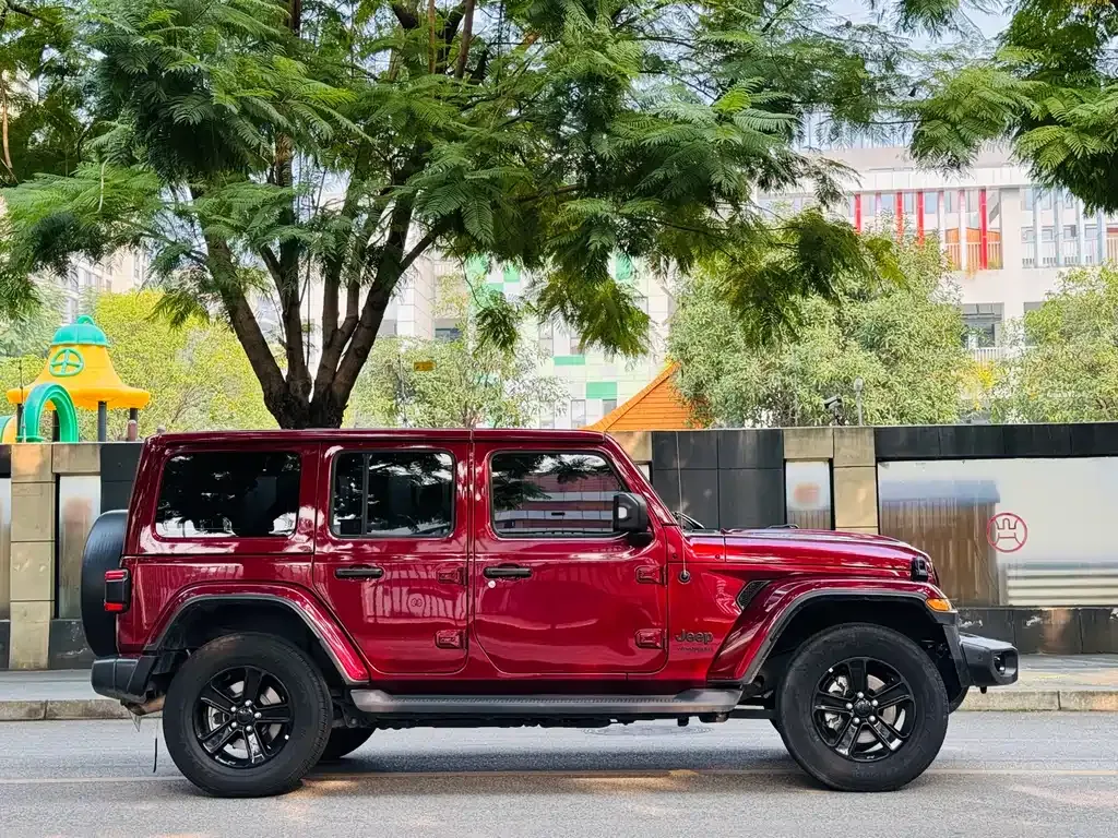 Jeep Wrangler 2022 из CN, фото 4