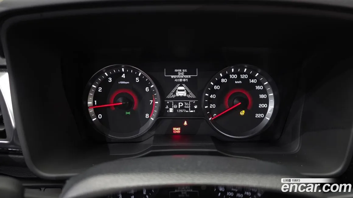 KG Mobility (Ssangyong) TIBOLI 2025 из KR, фото 8