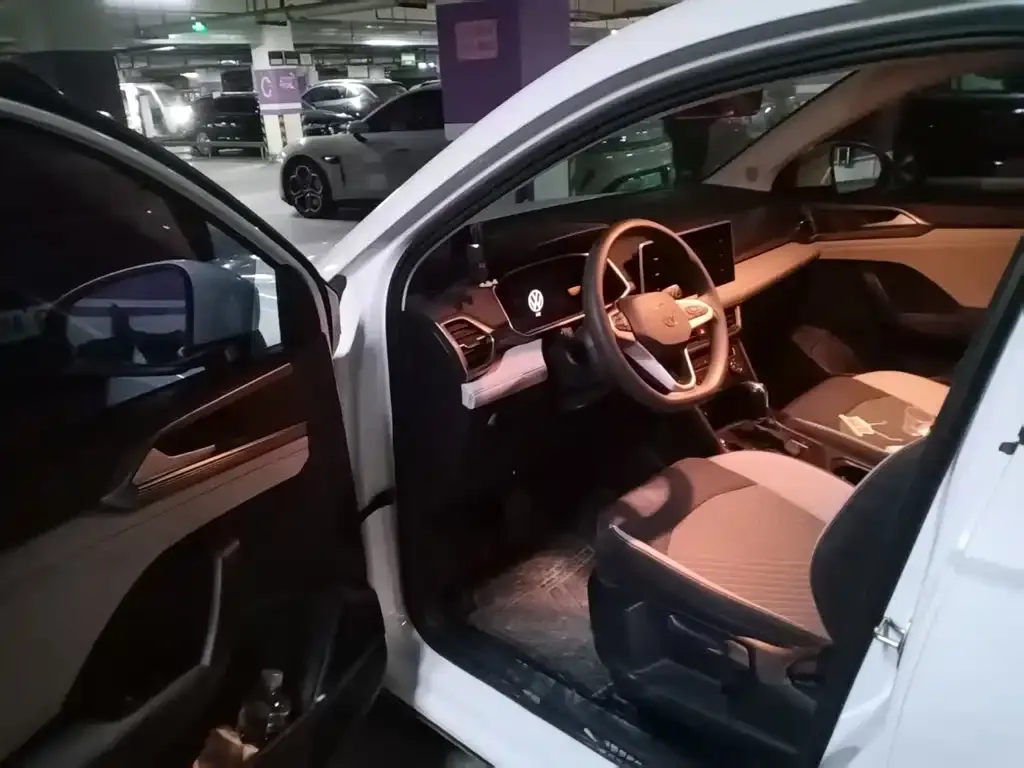 Volkswagen Tharu 2023 из CN, фото 8