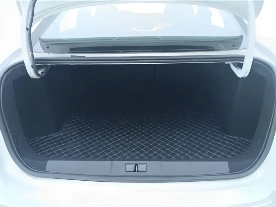 Peugeot 408 2023 из CN, фото 4