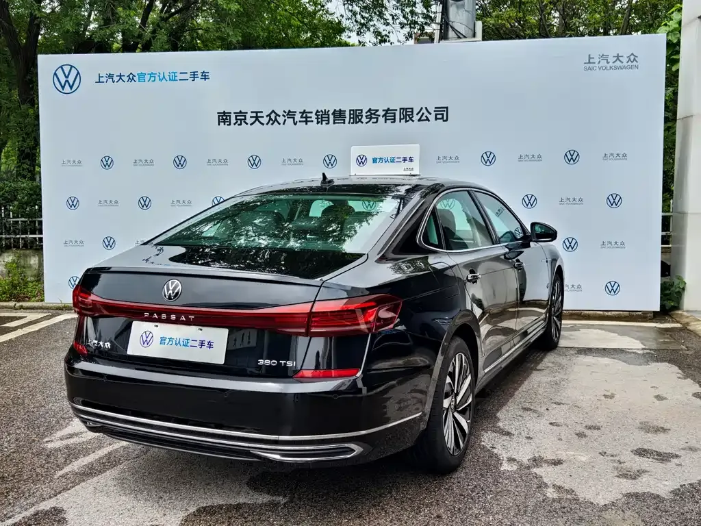 Volkswagen Passat 2024 из CN, фото 4